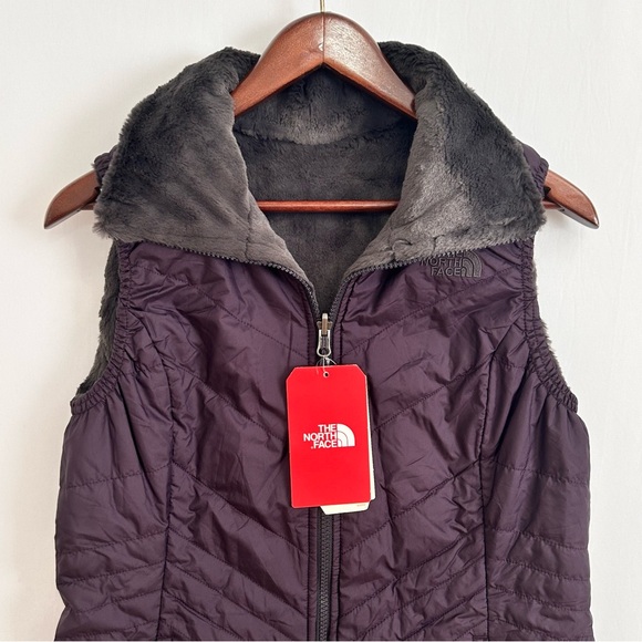 The North Face Mossbud Women Insulated Reversible Vest Jacket Purple Small NWT - Picture 2 of 13